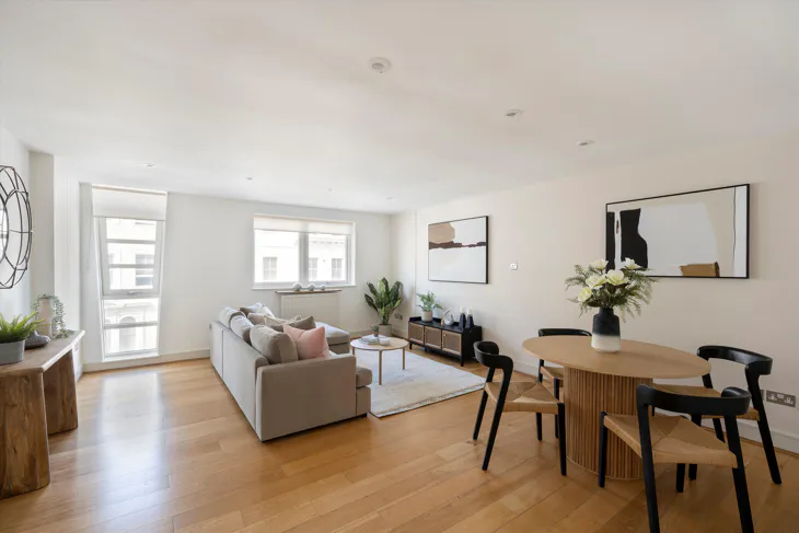 Flat Kensington Gardens Square in City of Westminster