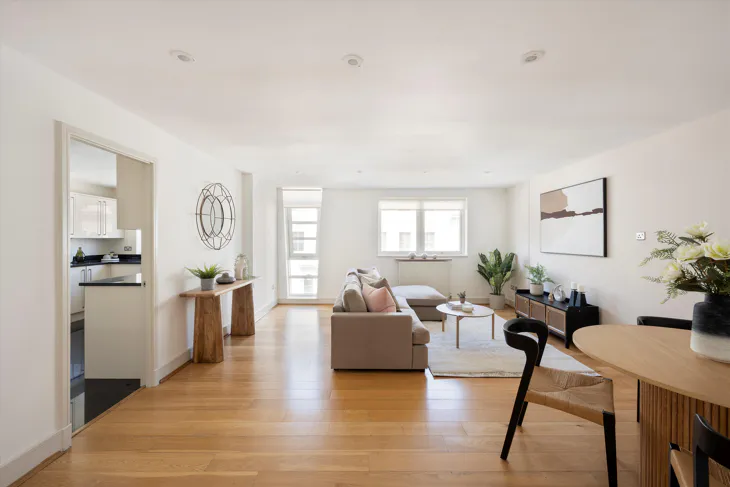 Flat Kensington Gardens Square in City of Westminster