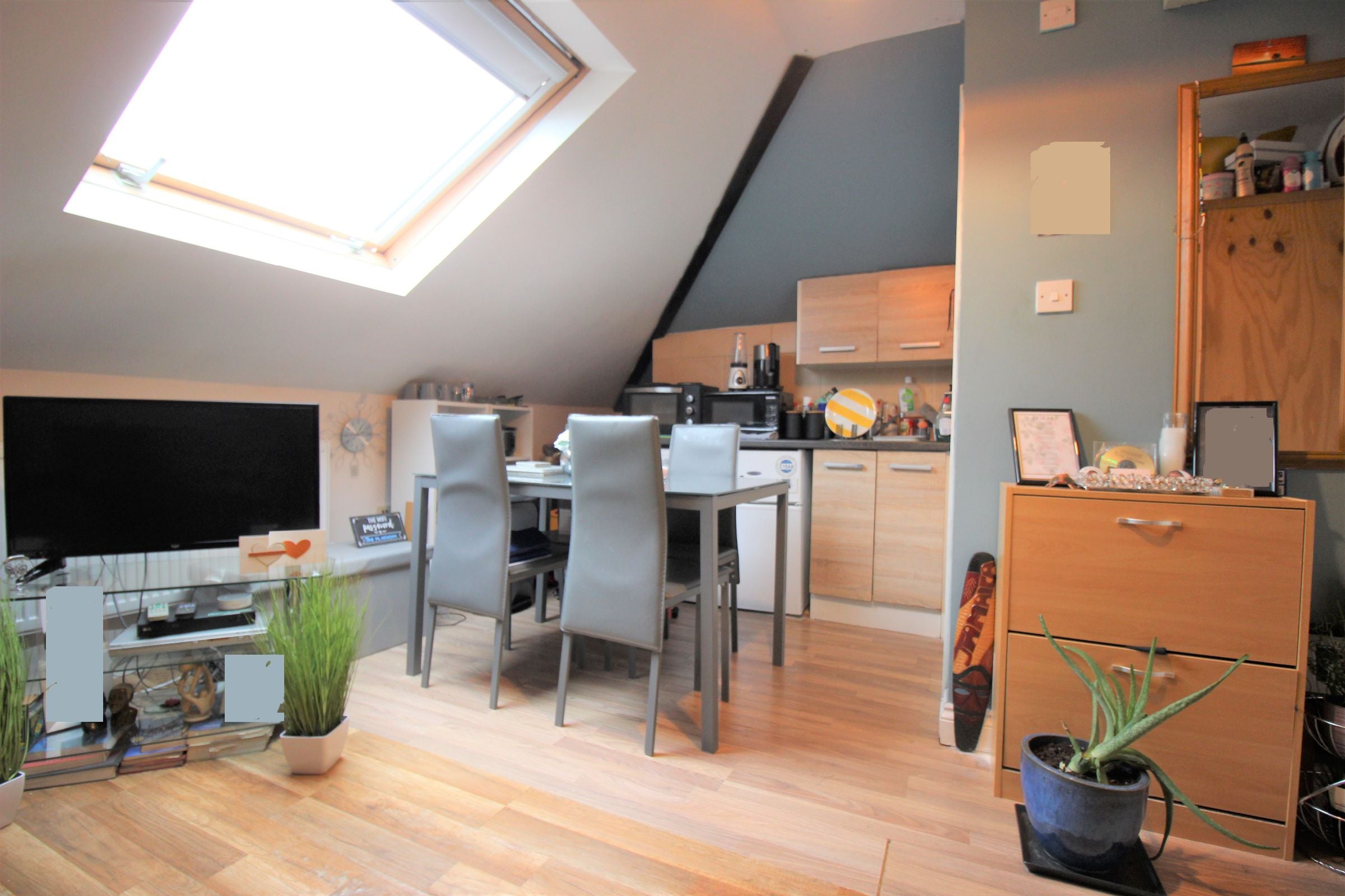 Flat Brent Street in Greater London