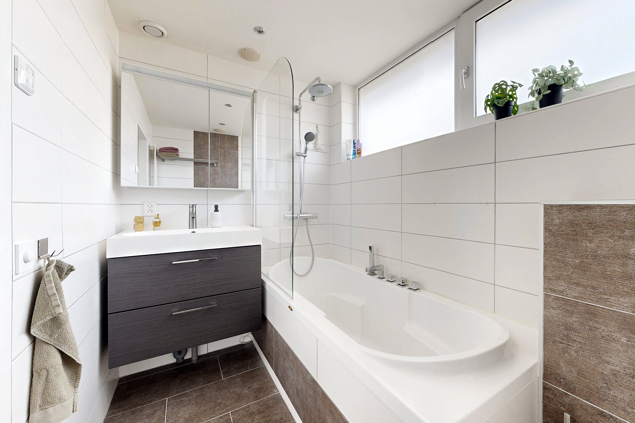 Tussenwoning te koop: Moye Keene 63, Klundert