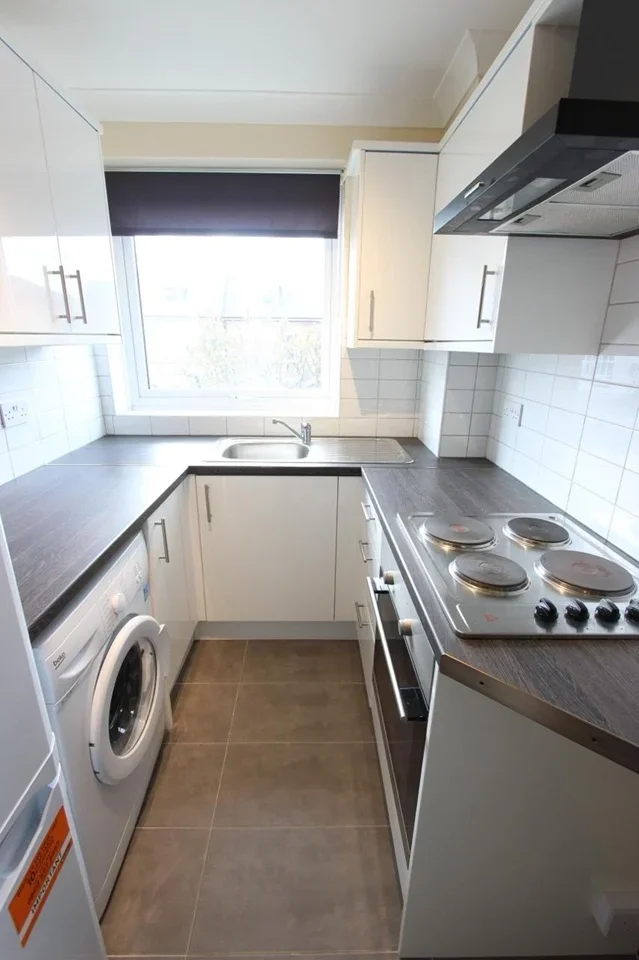 Flat Friern Park in Greater London
