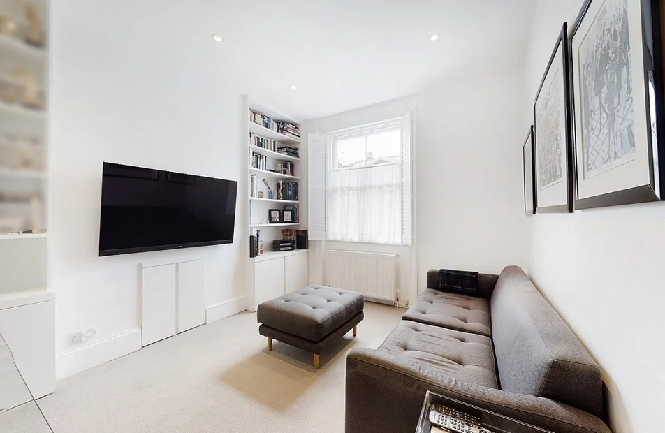 Flat Carlton Hill in City of Westminster