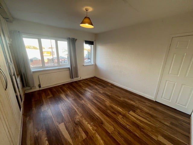 Flat Parsonage Drive in Bromsgrove