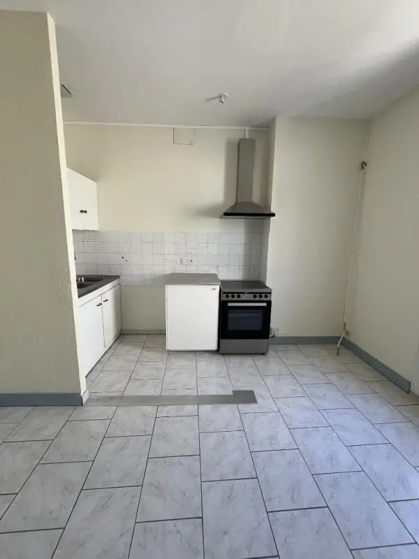 Flat Avenue Georges Clemenceau in Libourne