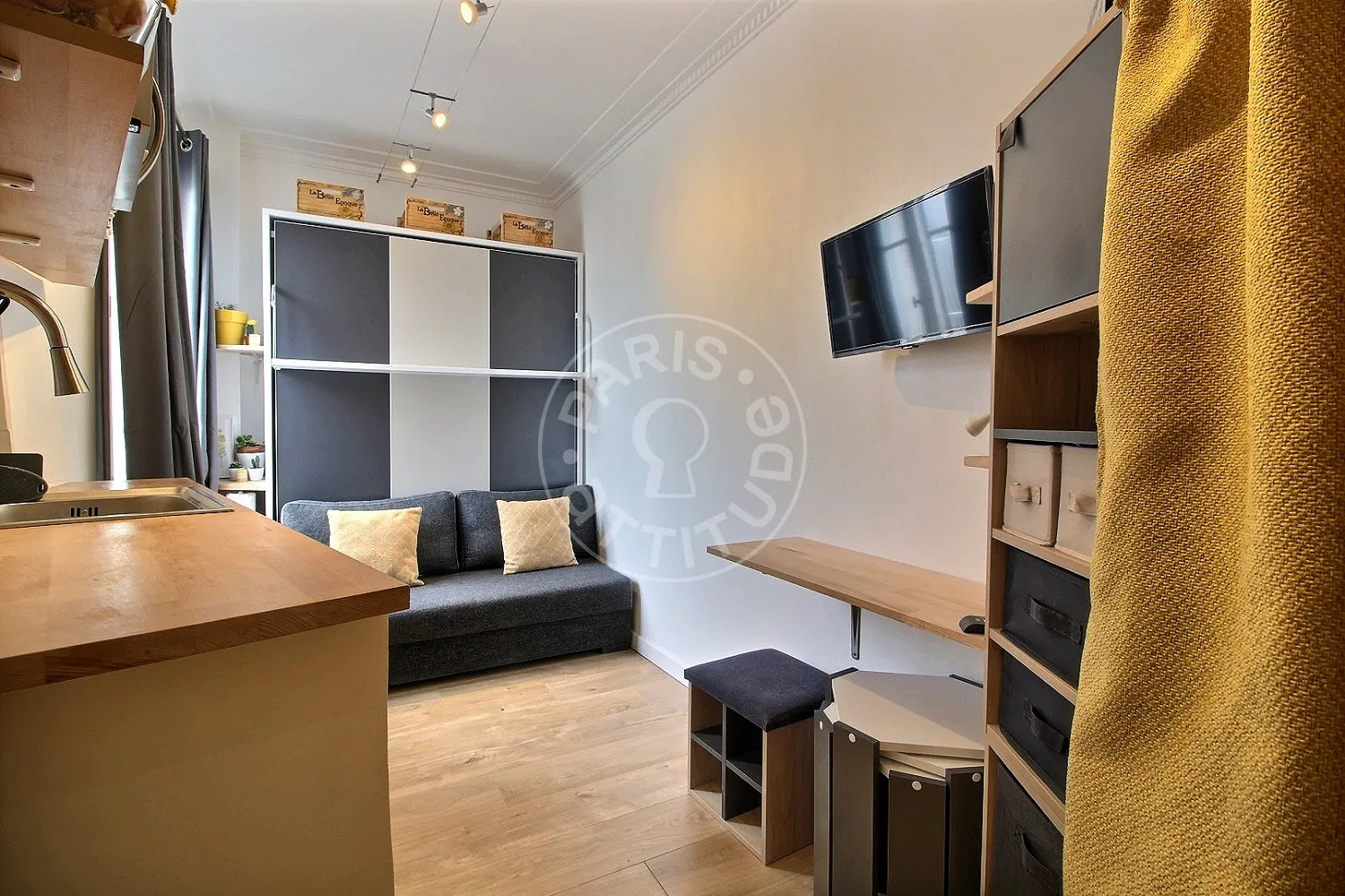 Appartement Rue du Surmelin à Paris
