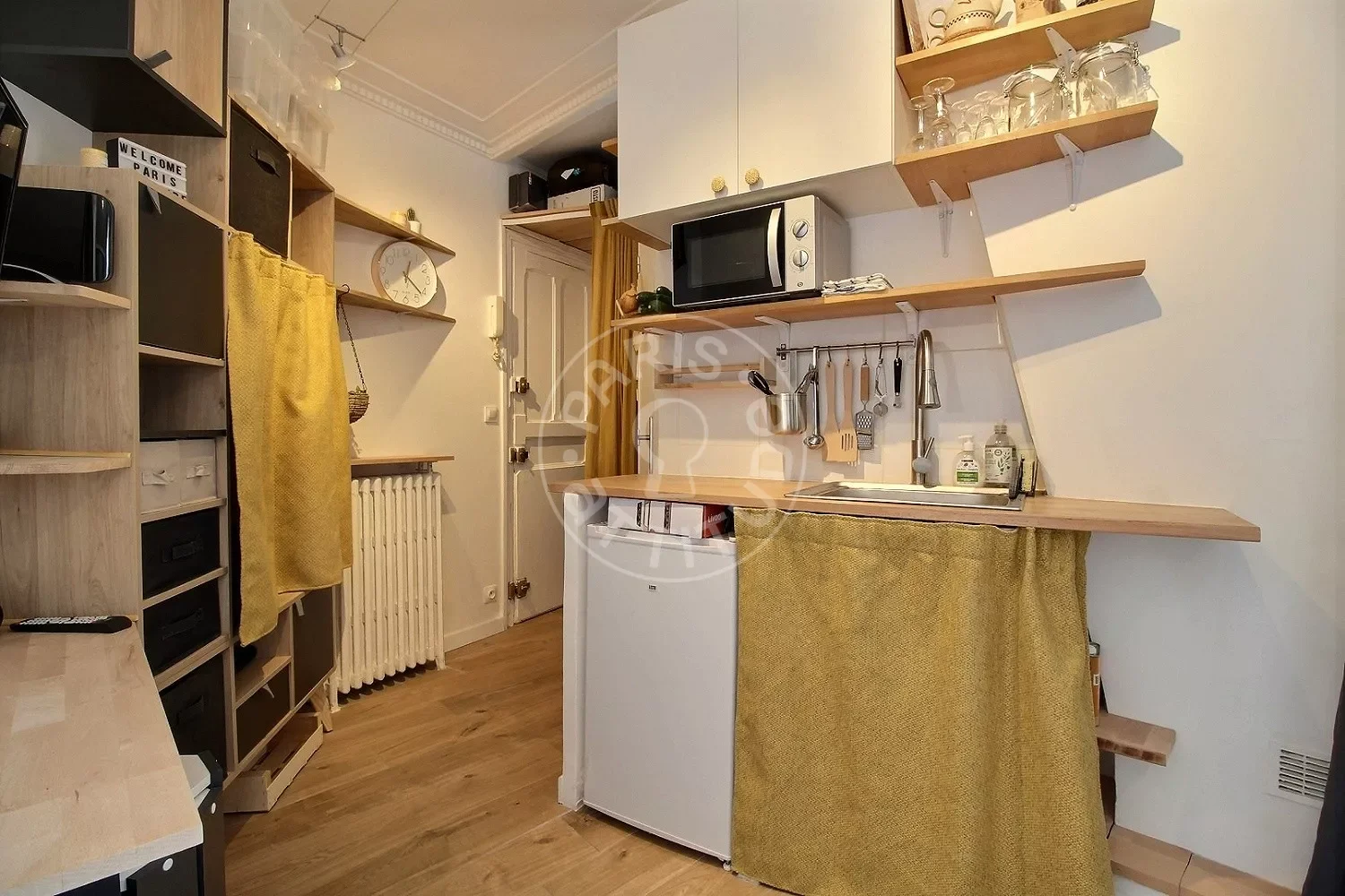 Appartement Rue du Surmelin à Paris