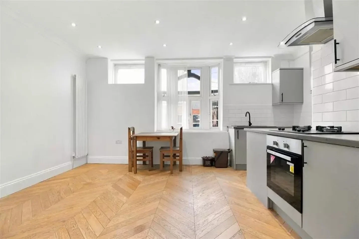 Flat High Road Leyton in Greater London