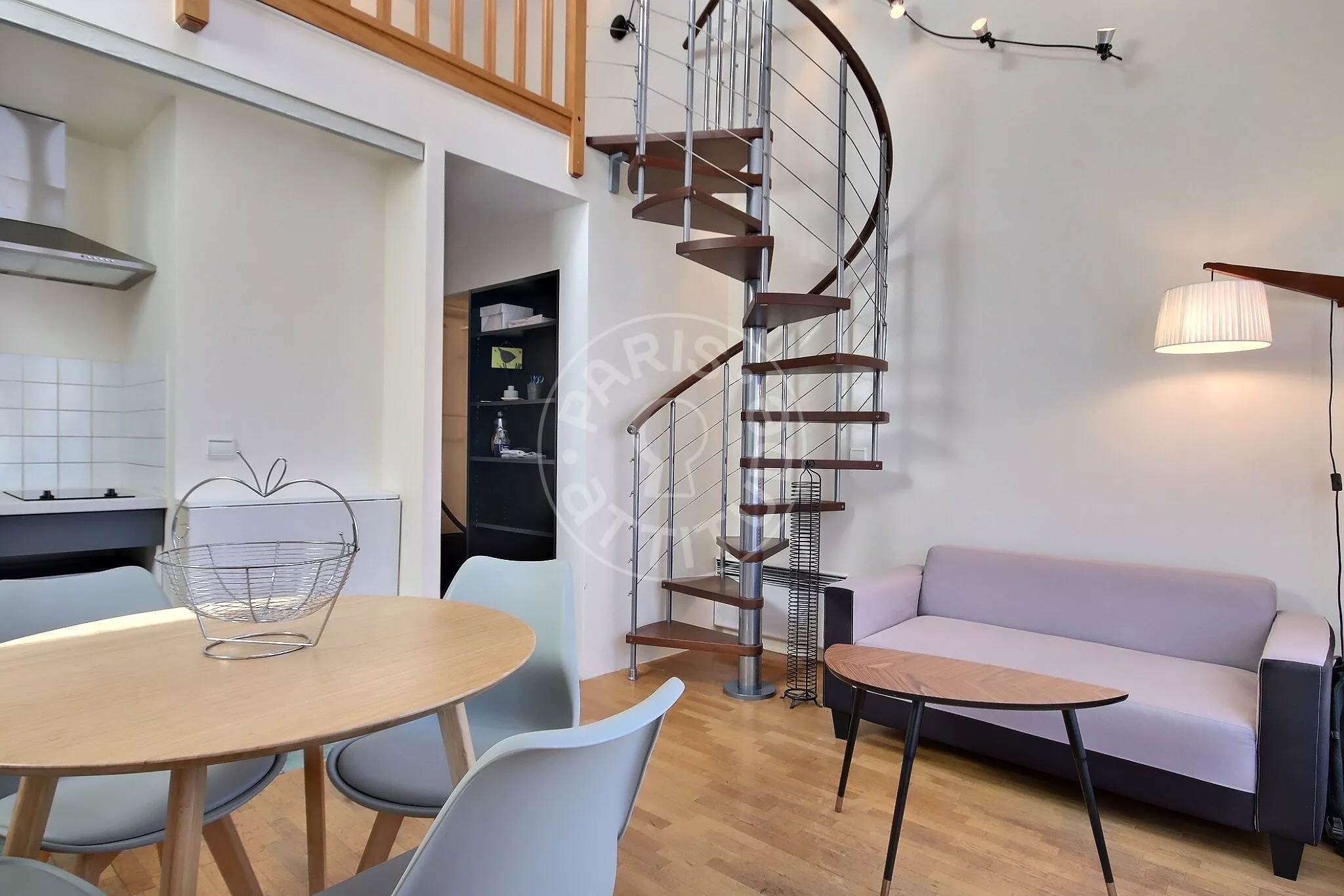 Appartement Rue Paul Fort à Paris