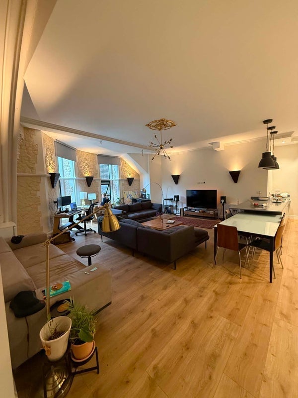 Room North Villas in Greater London
