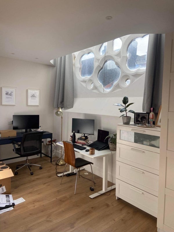 Room North Villas in Greater London