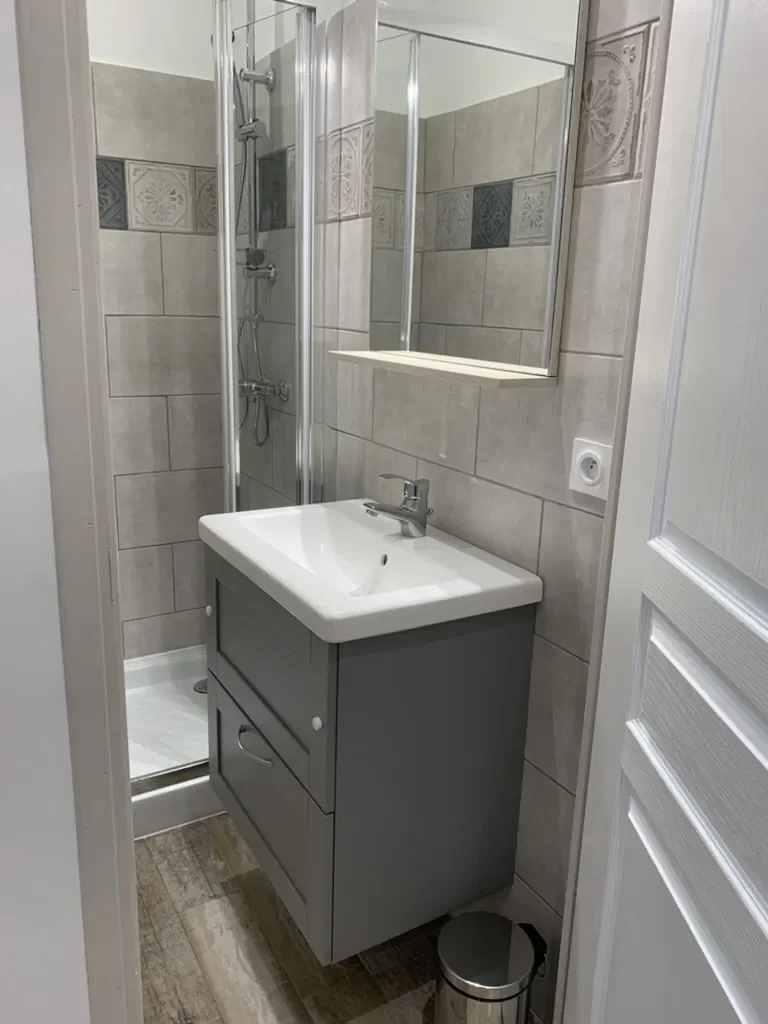 Room Chemin de Dayan in Callian