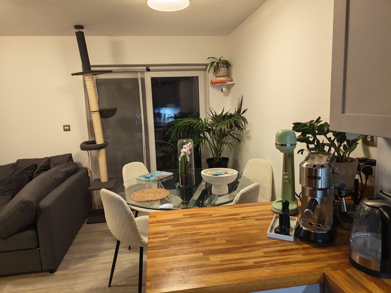 Flat Minniedale in Greater London