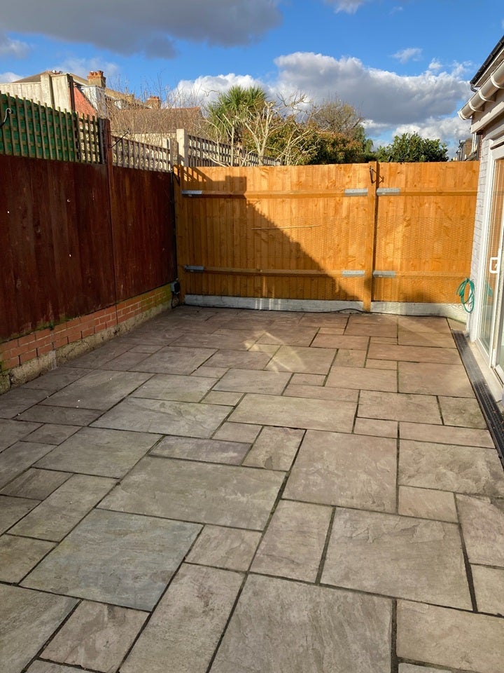Flat Minniedale in Greater London