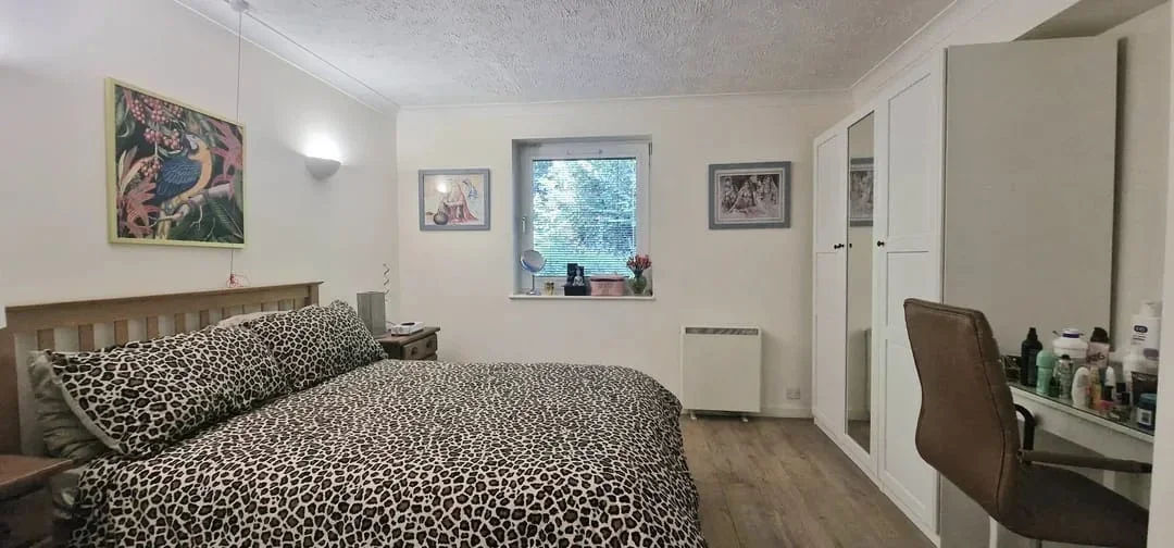 Flat Langley Road in Watford