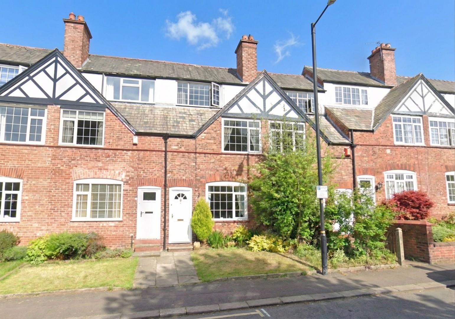 Flat Lawrence Road in Trafford