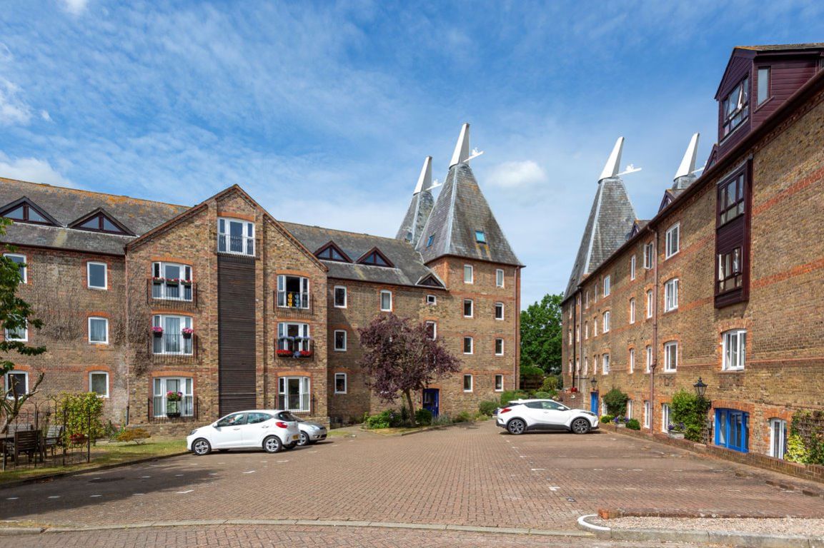 House Carpenters Lane in Tonbridge and Malling