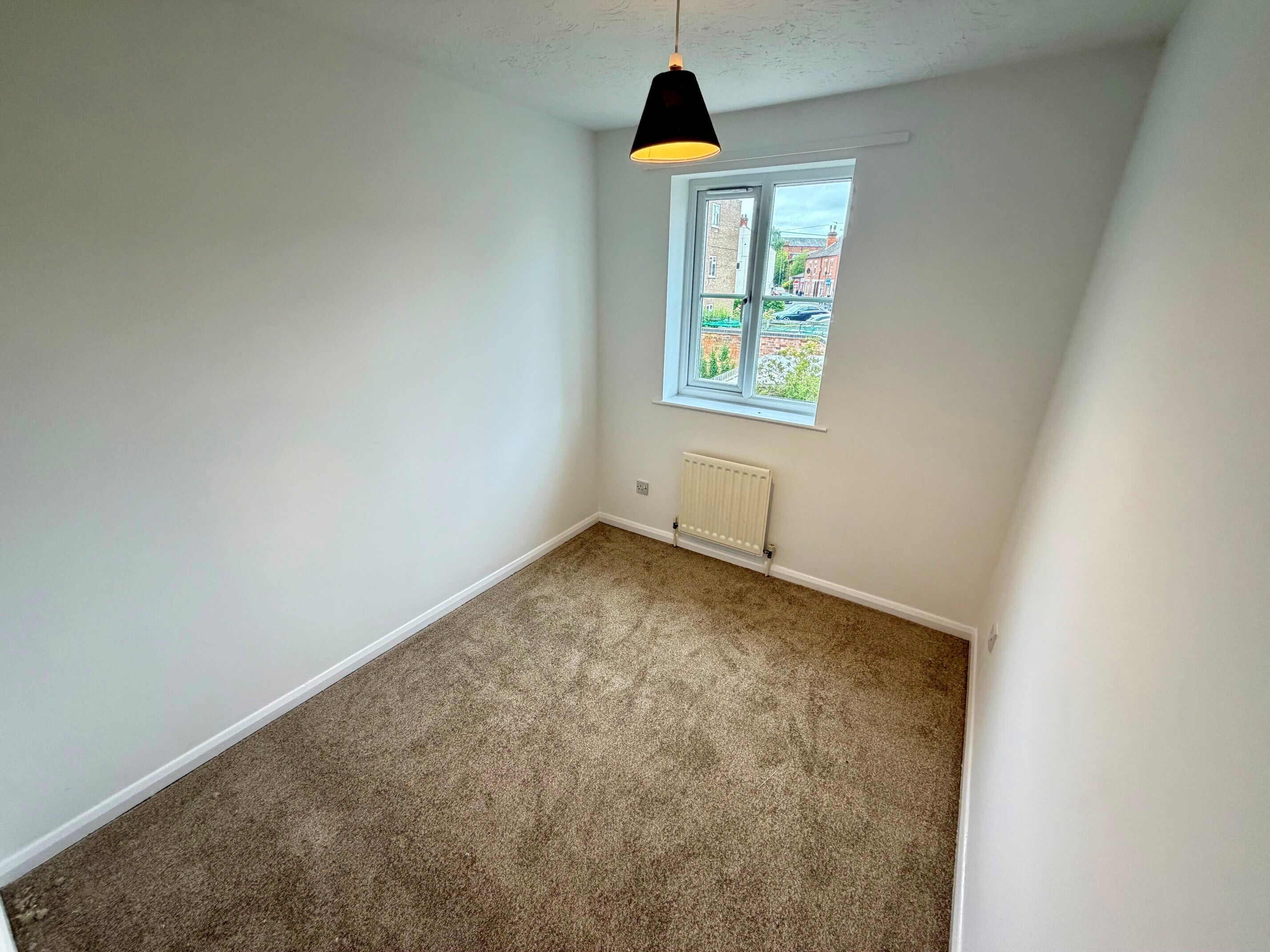 House Armitage Close in Charnwood