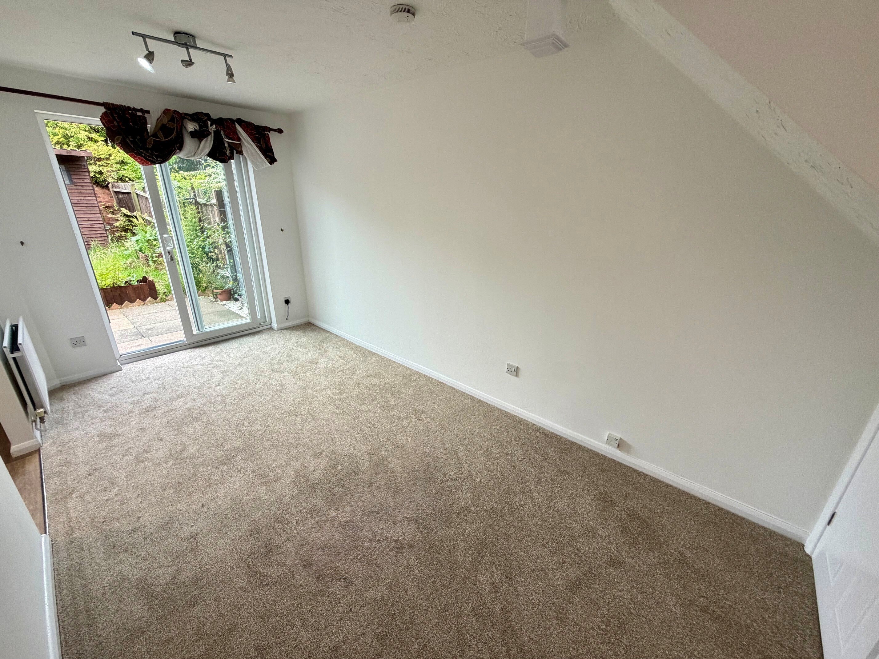 House Armitage Close in Charnwood