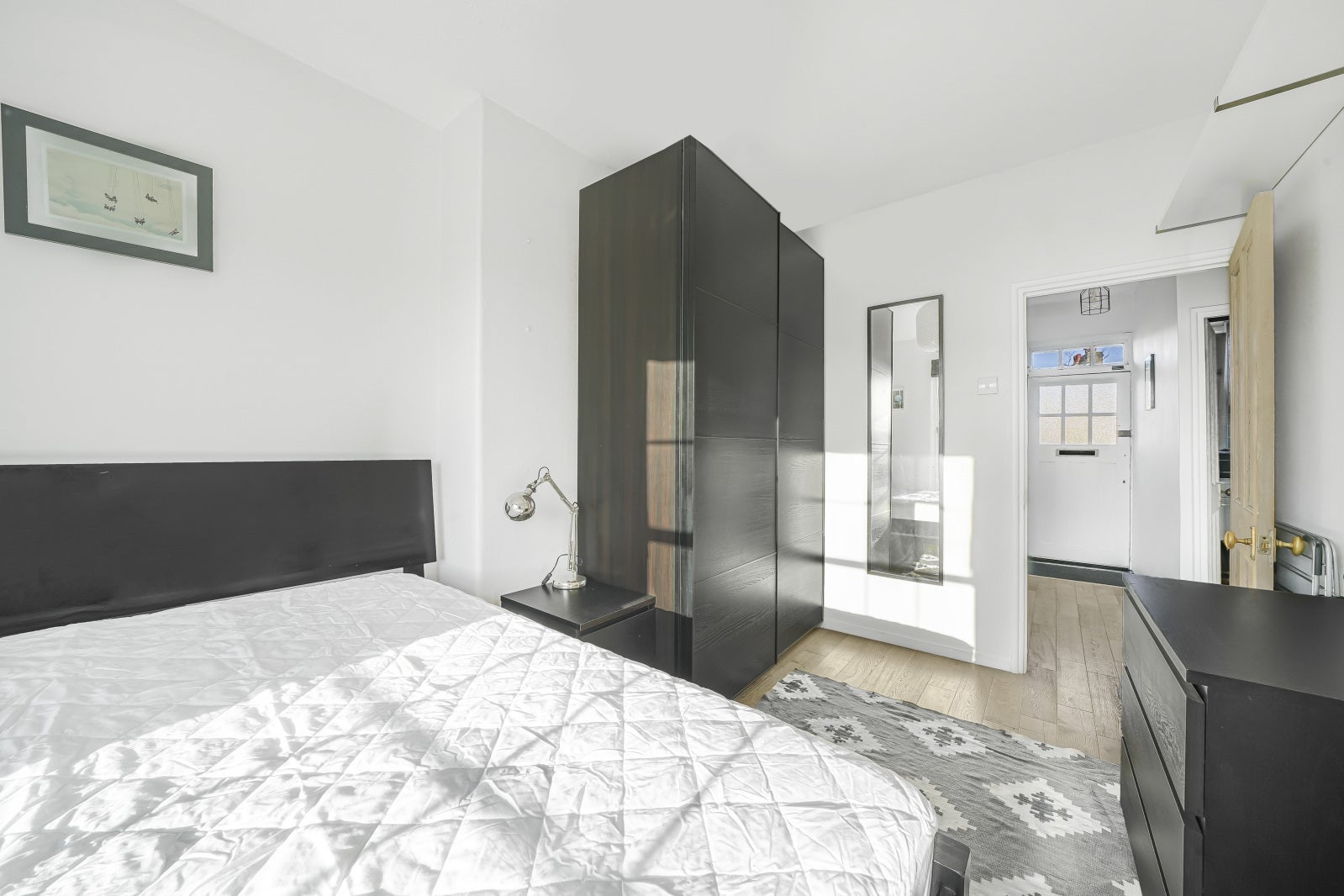Flat Hurlock Street in Greater London