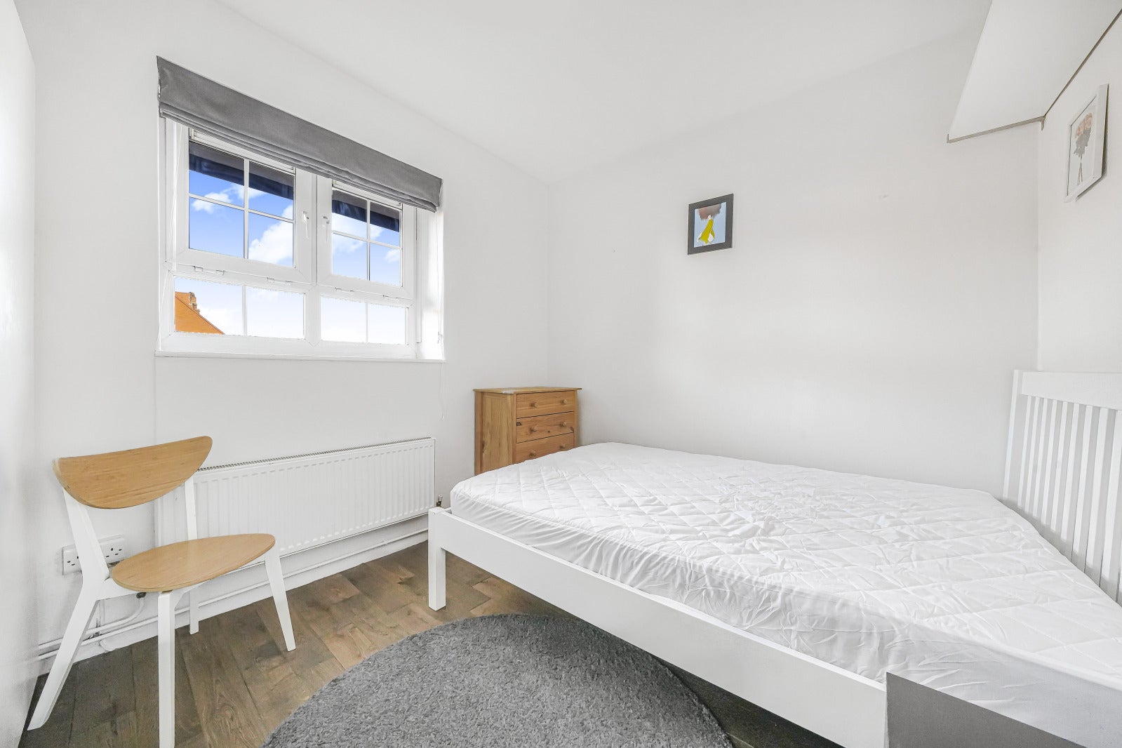 Flat Hurlock Street in Greater London