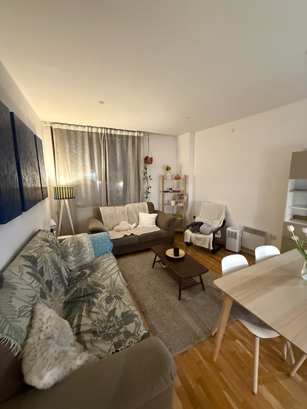 Flat Rufford Street in Greater London