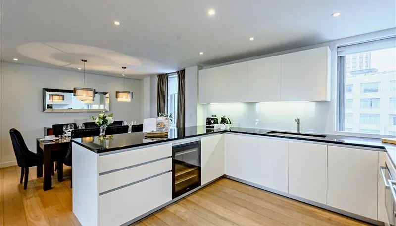 Flat Merchant Square in City of Westminster