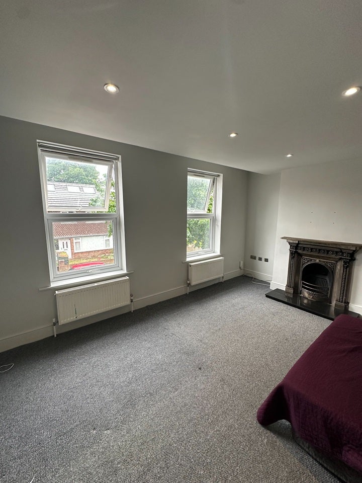 Flat Tyndall Road in Greater London