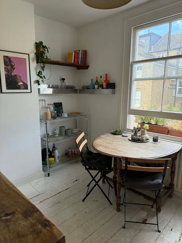 Room Trent Road in Greater London
