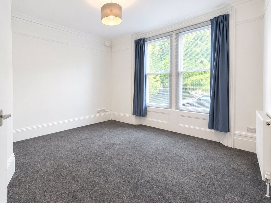 Flat Croydon Road in Greater London
