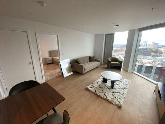 Flat Bromley Street in Manchester