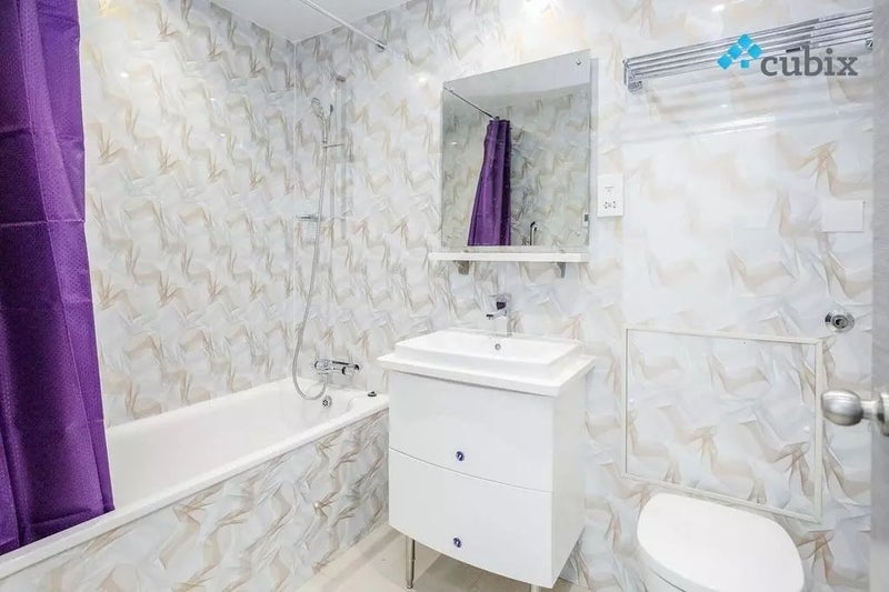 Room Lowth Road in Greater London