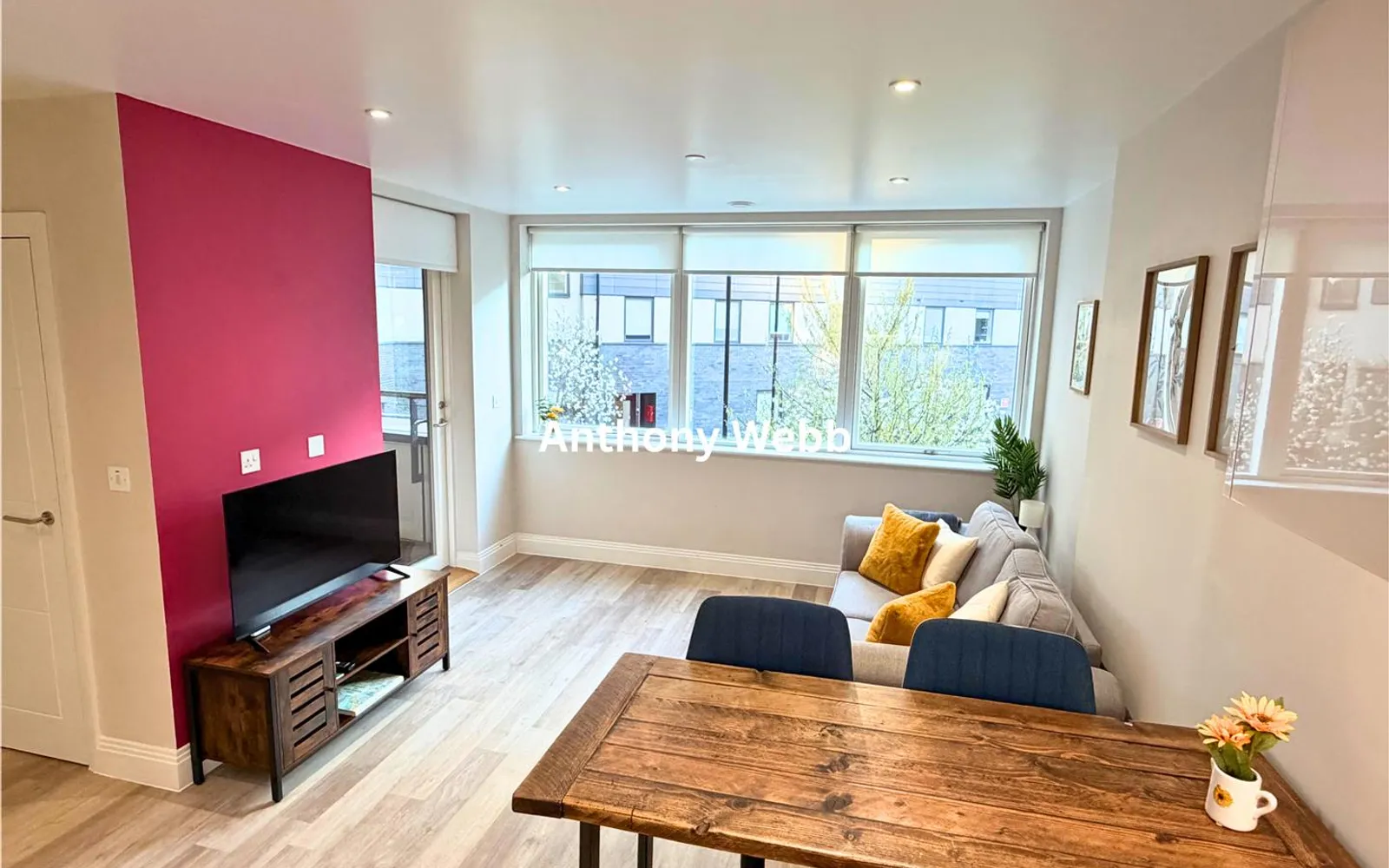 Flat Ryalls Court in London