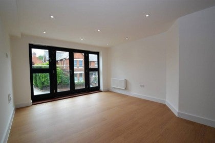 Flat Oakway Place in Hertsmere
