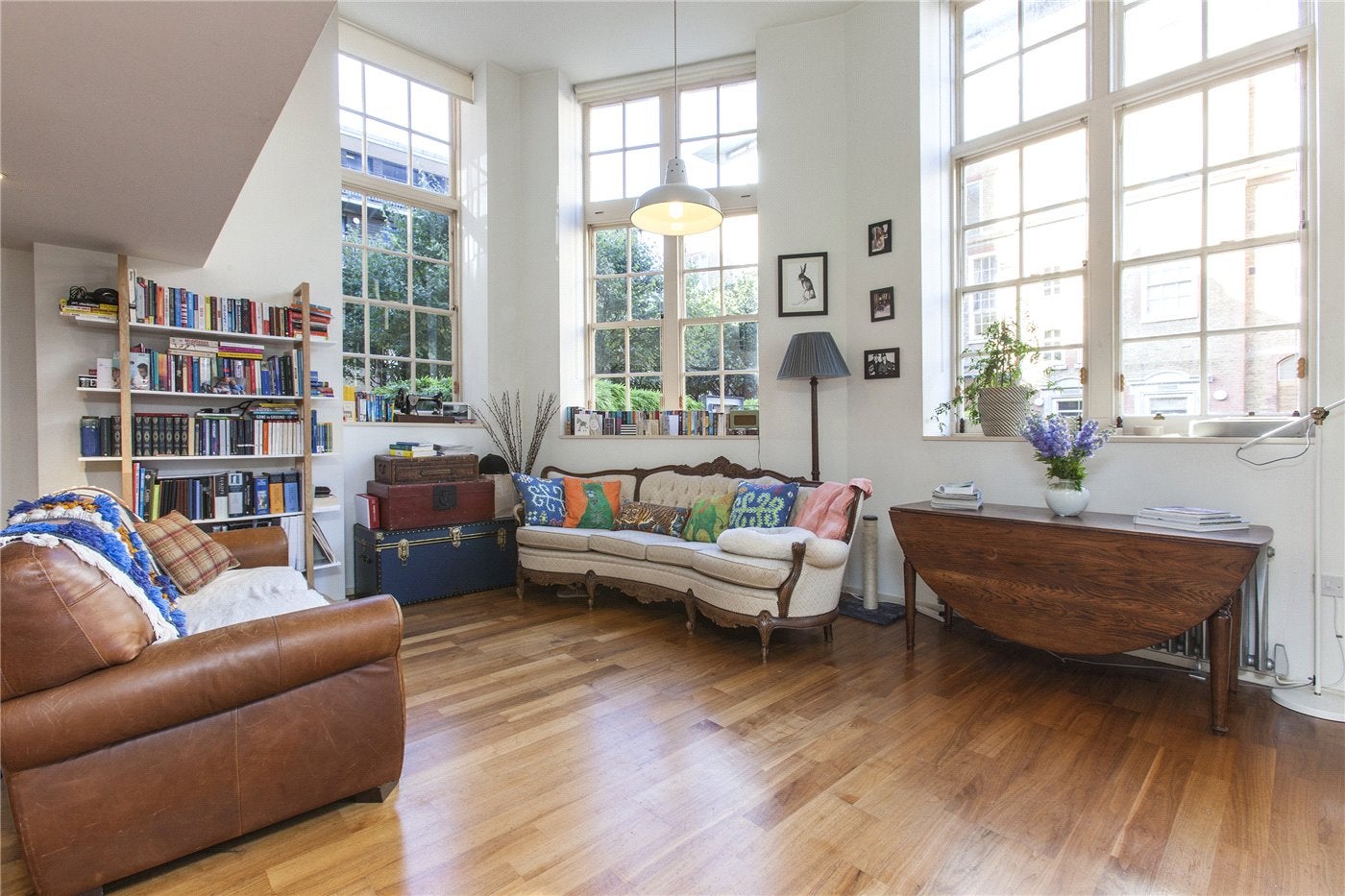 Flat Clark Street in Greater London