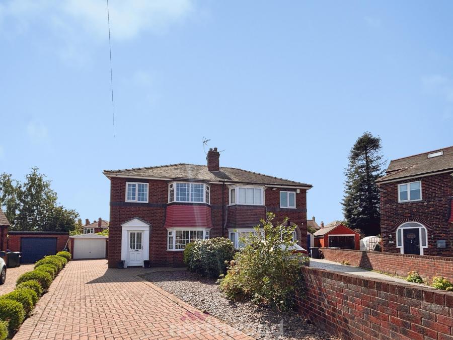 House Crossways North in Doncaster