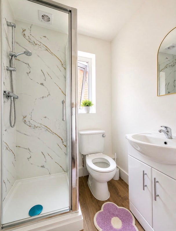 Room Westby Road in Bournemouth