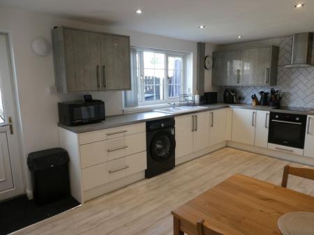 House Lime Tree Gardens in Goole