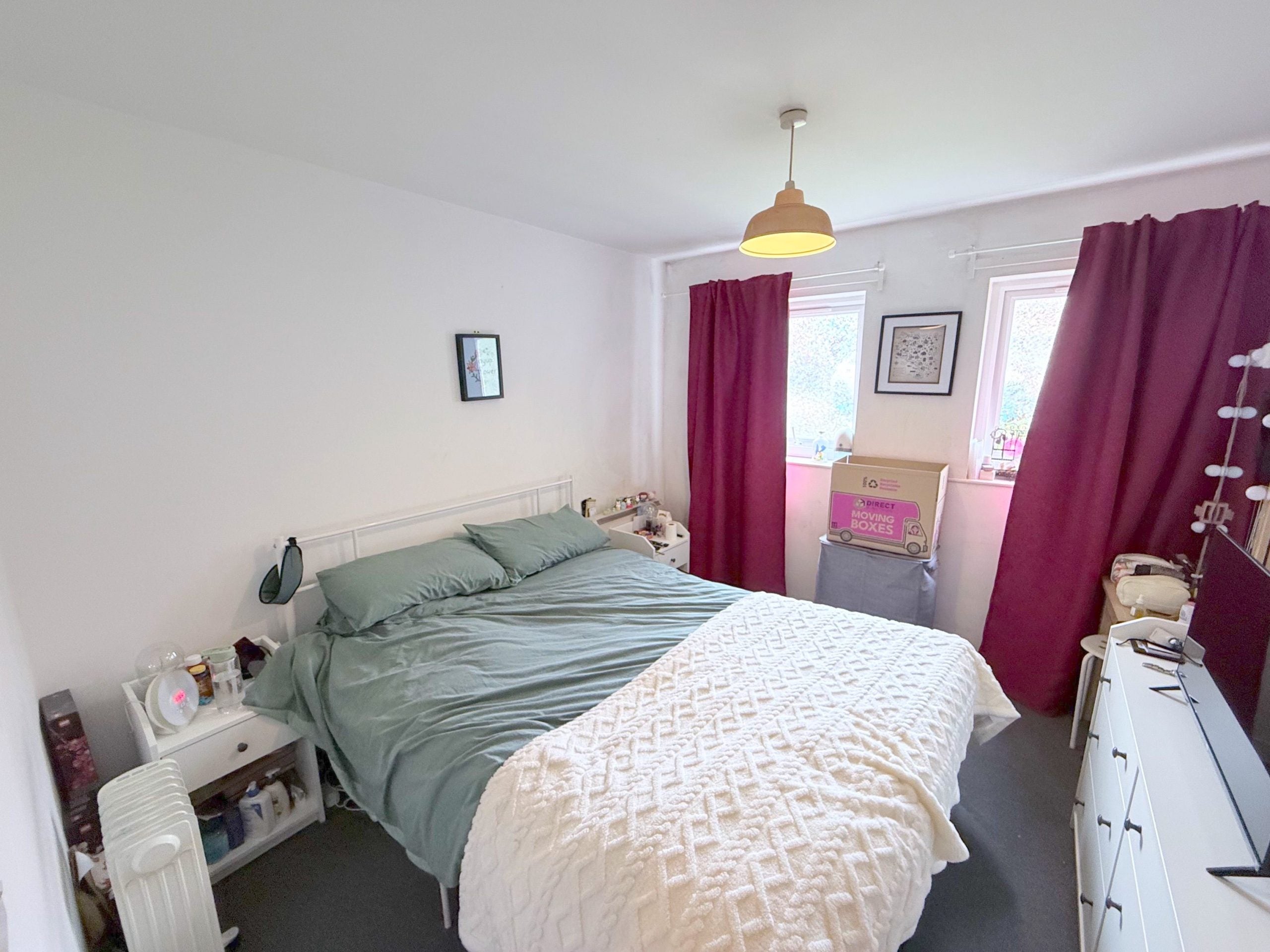 Flat Broom Green in Sheffield