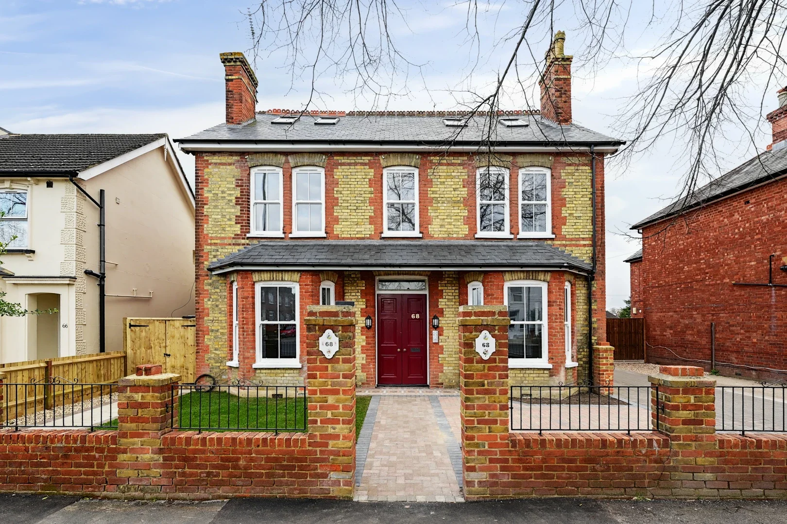 Flat Alexandra Road in Rushmoor