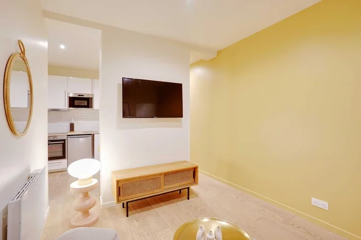 Appartement Rue Pierre Demours à Paris