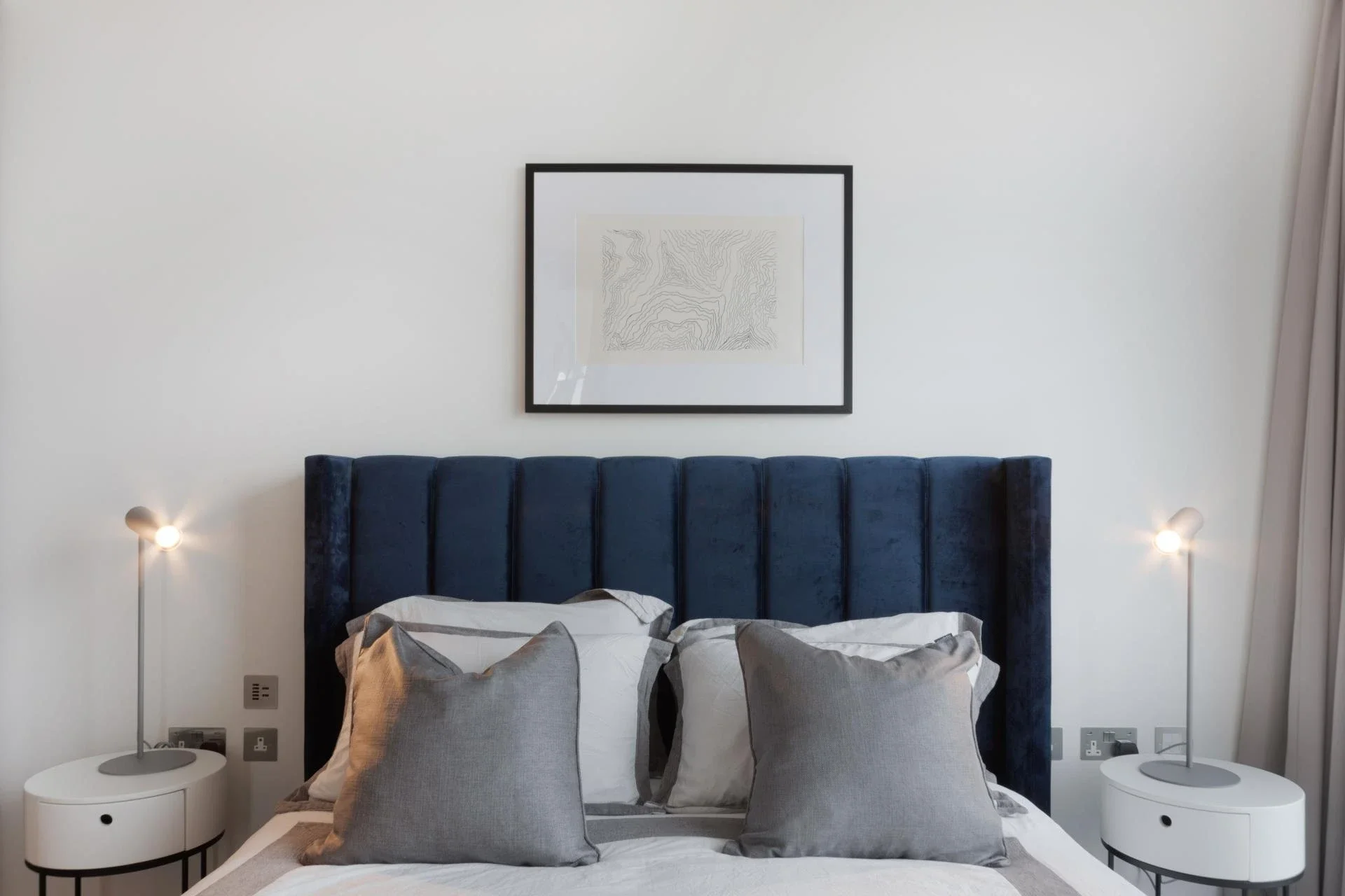 Flat Park Drive in Greater London