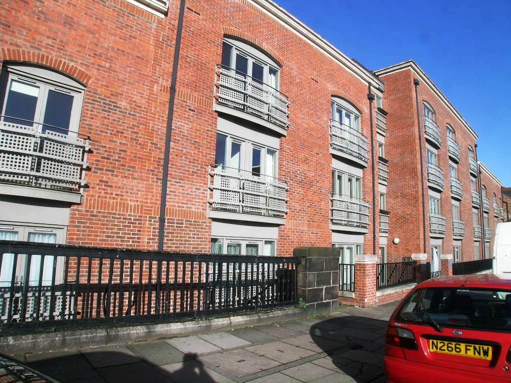 Flat Northgate Street in Chester