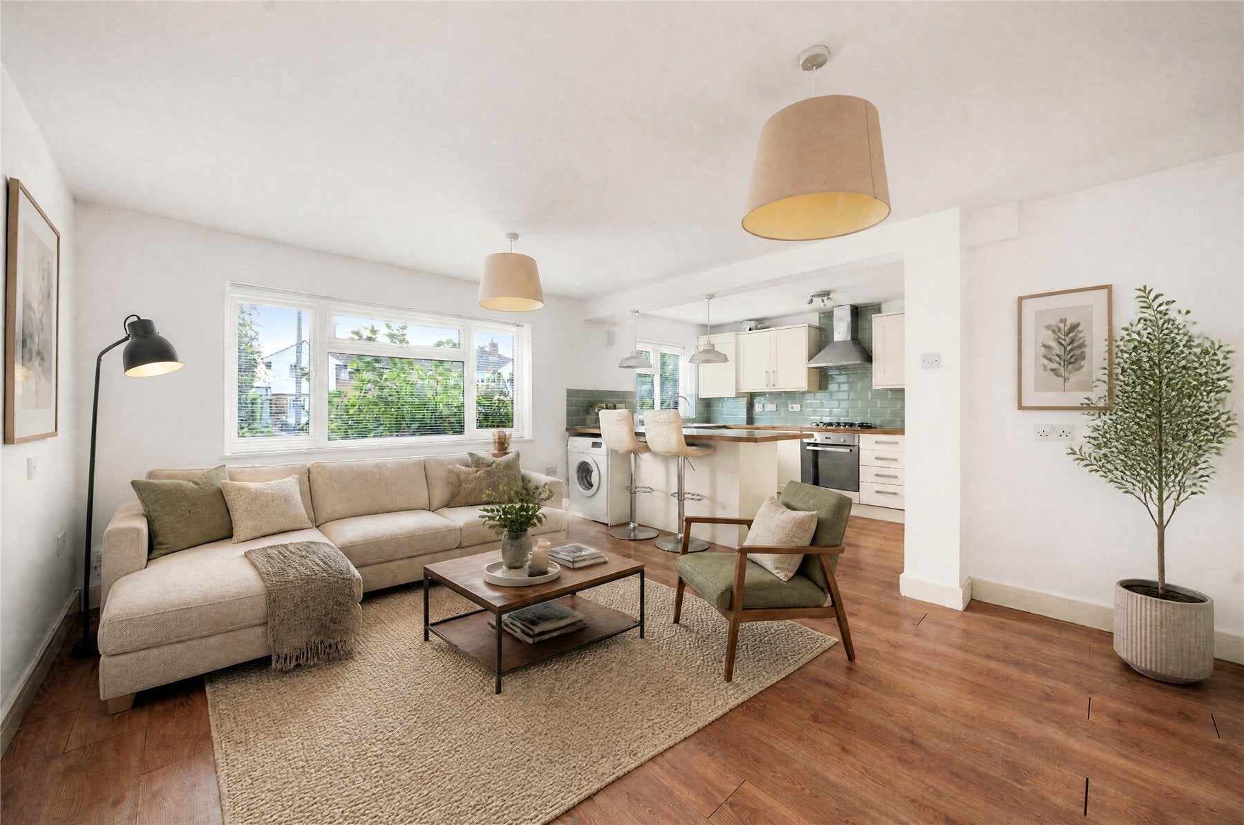 Flat Garson Road in Elmbridge