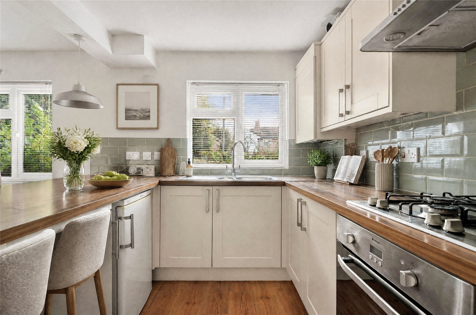 Flat Garson Road in Elmbridge