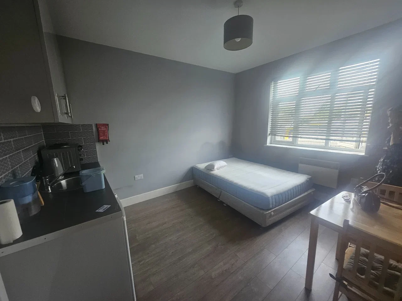 Flat Bilton Way in Greater London