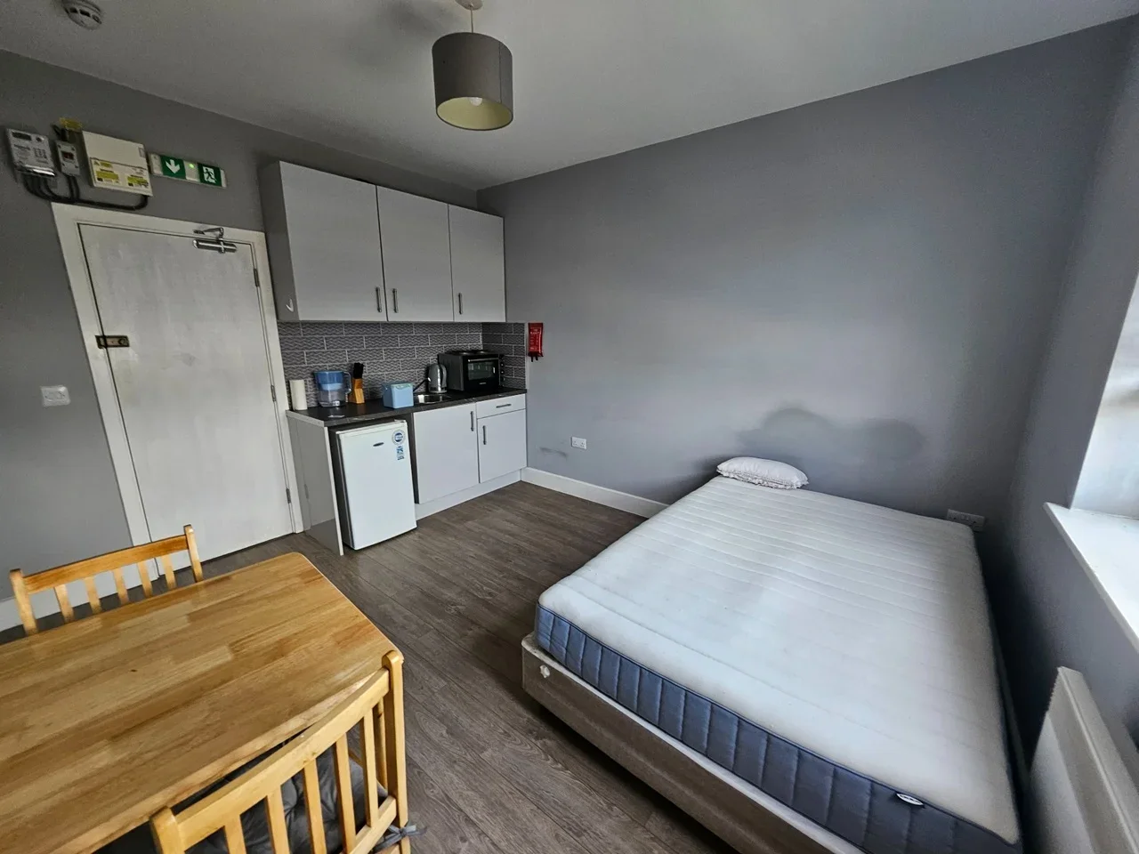 Flat Bilton Way in Greater London