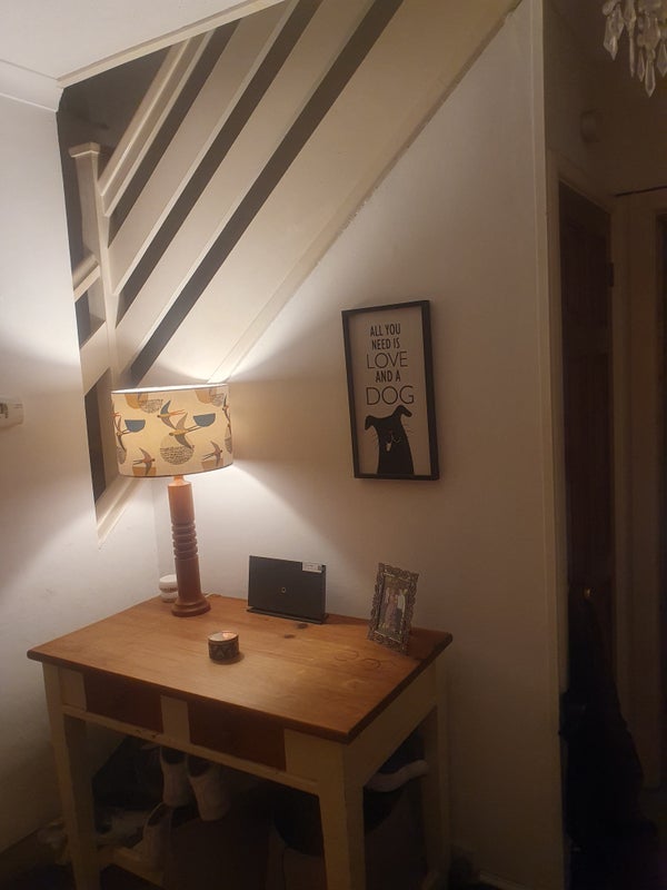 Room Diprose Road in Corfe Mullen