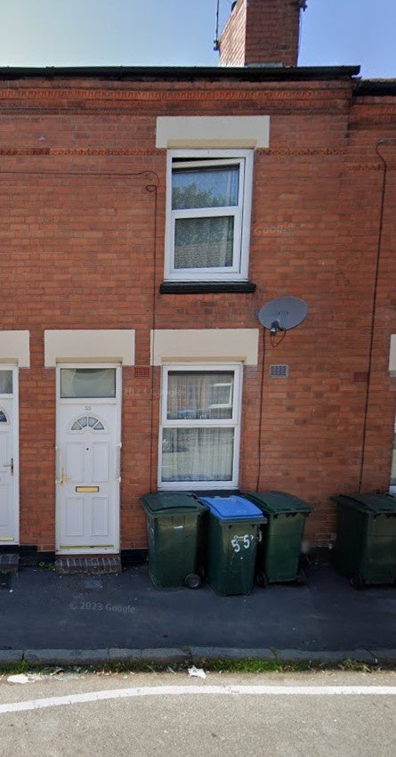 Flat Highfield Road in Coventry