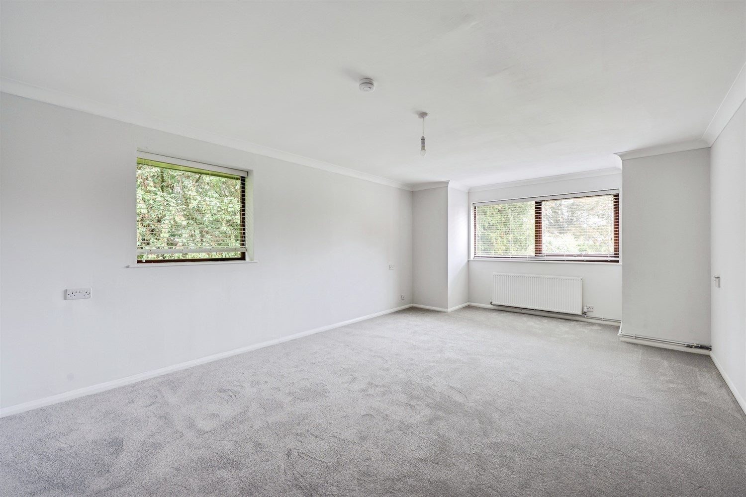 Flat Spindlewoods in Reigate and Banstead