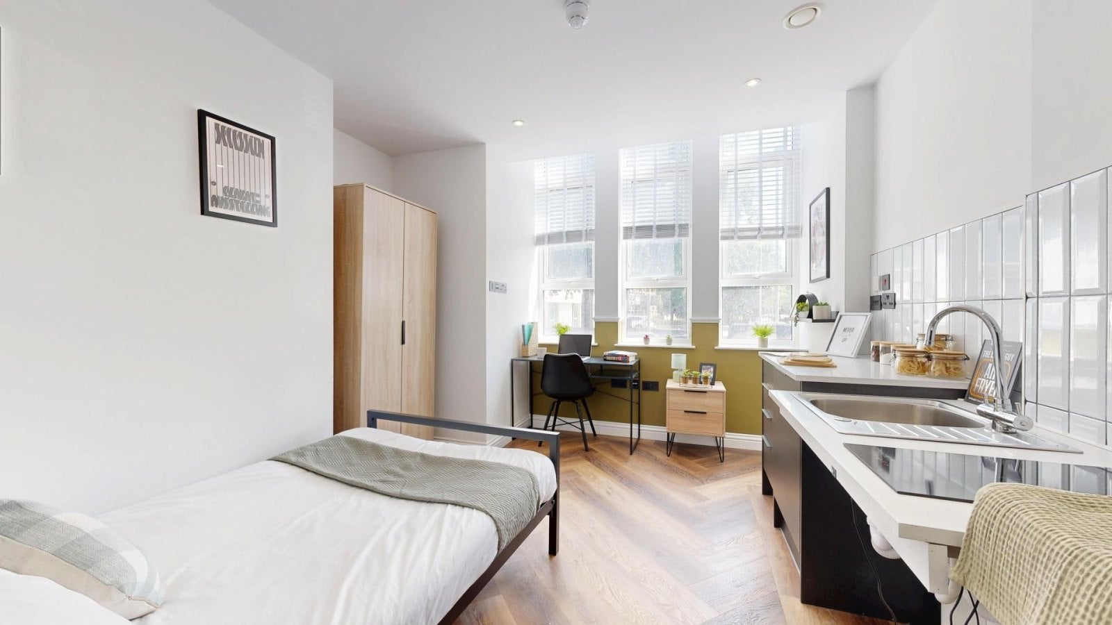 Flat Thurloe Street in Manchester